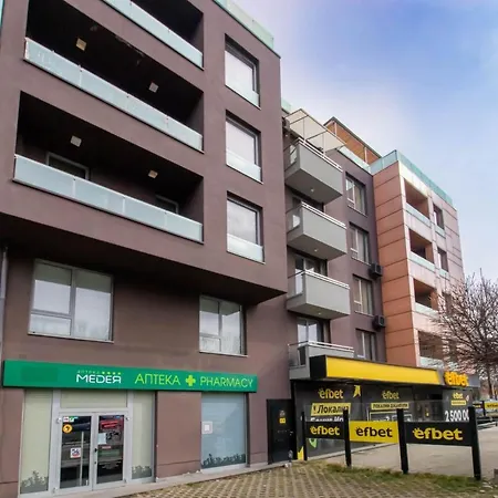 Deluxe Studentski Grad Sófia