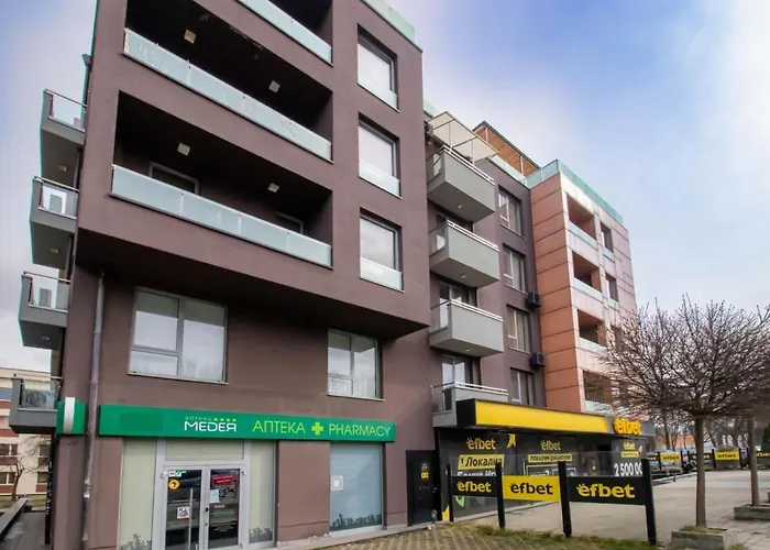 Deluxe Studentski Grad Sofia